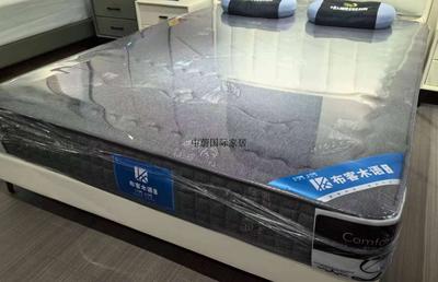 竹炭面料 &nbsp;&nbsp;加密内胆 &nbsp;&nbsp;抗满除菌 &nbsp;&nbsp;&nbsp;高品质